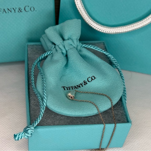 TIFFANY & CO ELSA PERETTI BEAN PENDANT DUST BAG, BOX AND GIFT BAG - Picture 9 of 16
